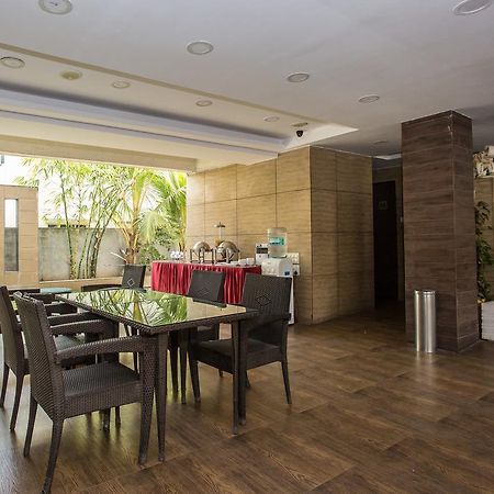 Corporate Stay Pune Luaran gambar
