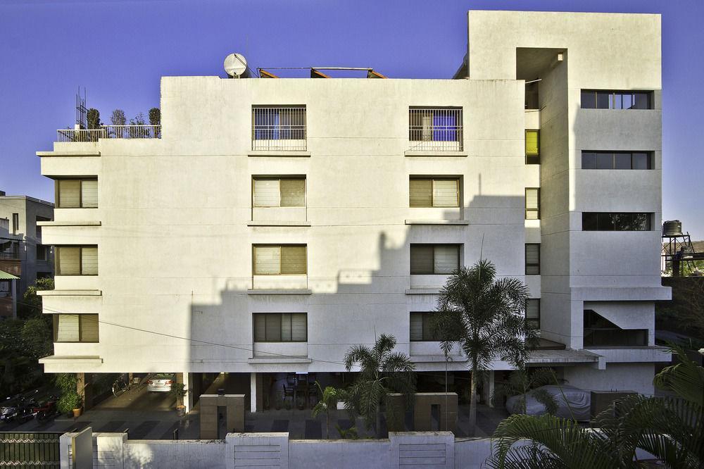 Corporate Stay Pune Luaran gambar
