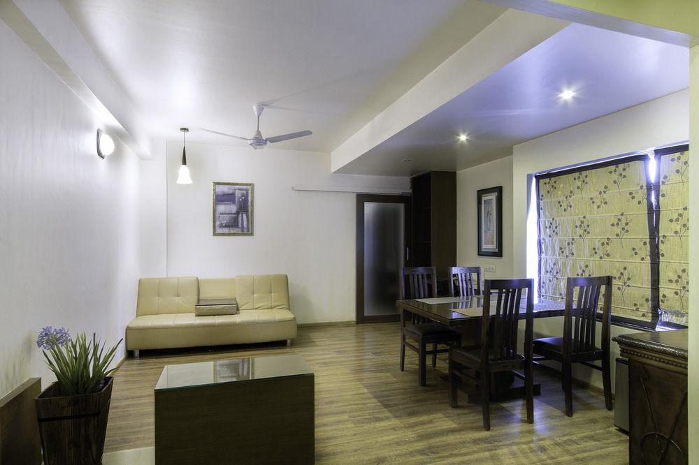Corporate Stay Pune Luaran gambar