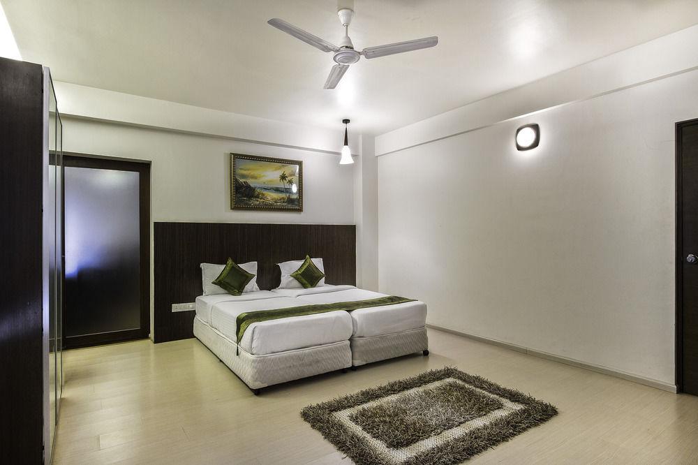 Corporate Stay Pune Luaran gambar