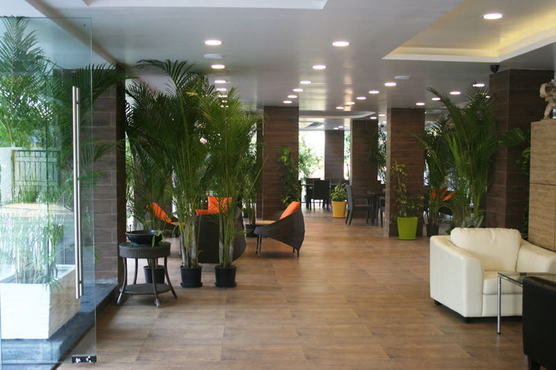 Corporate Stay Pune Luaran gambar