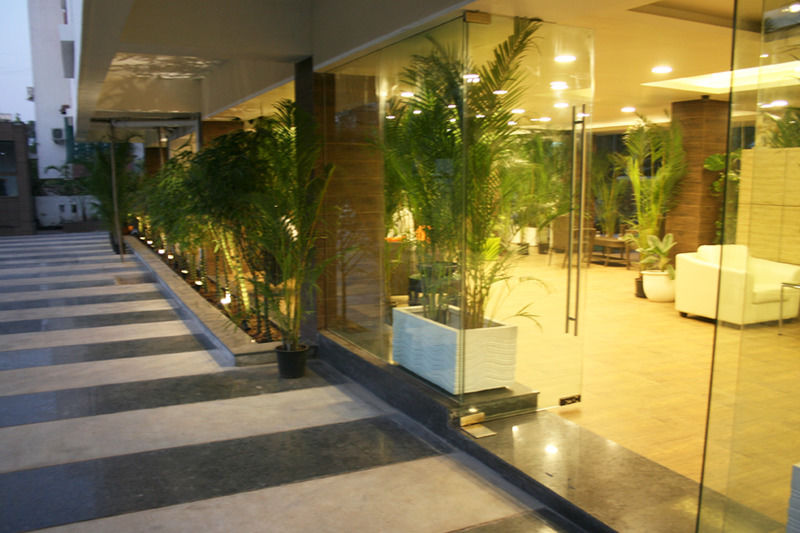 Corporate Stay Pune Luaran gambar