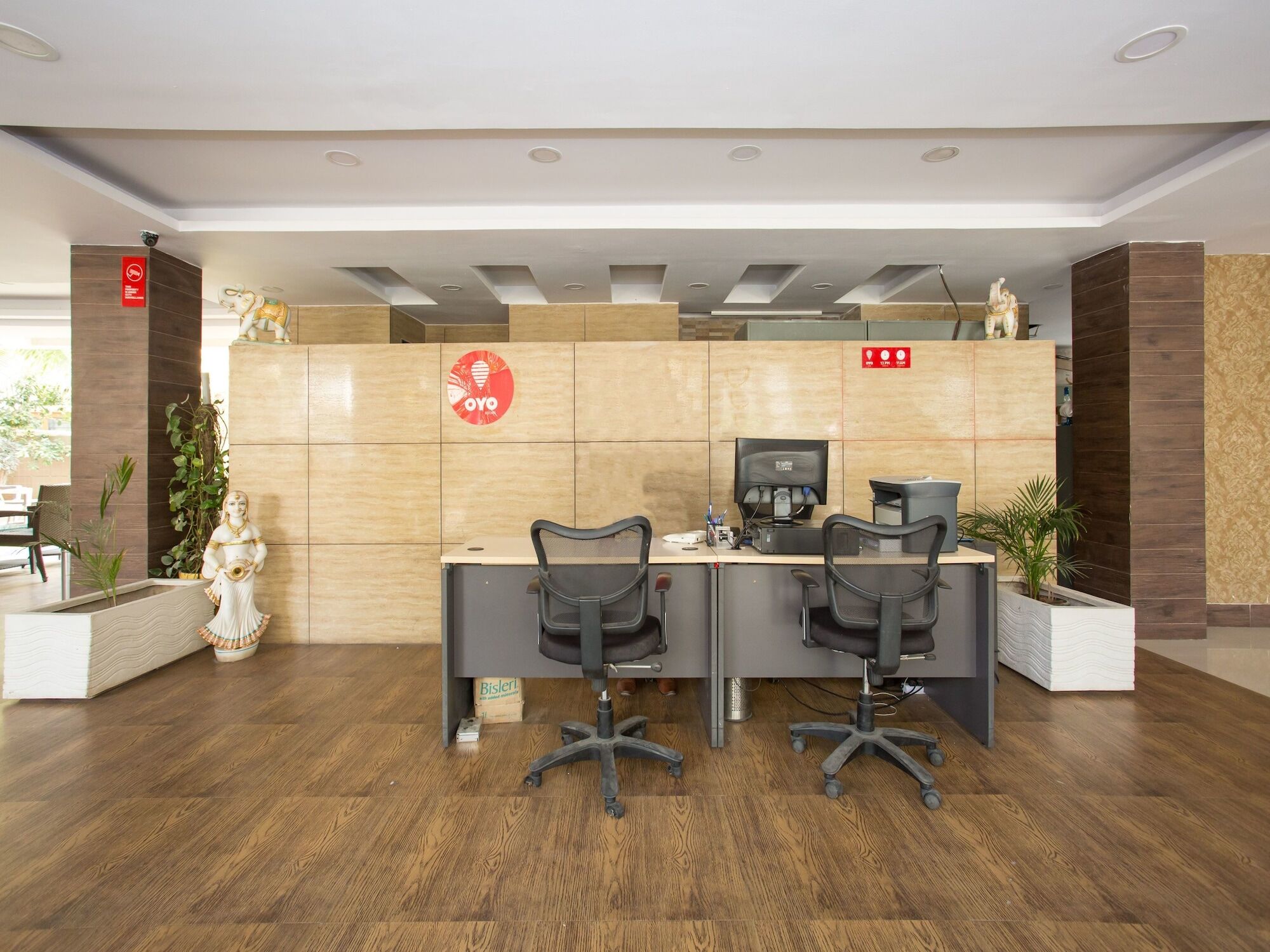 Corporate Stay Pune Luaran gambar